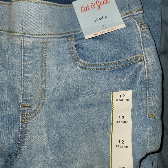 NEW Girl's Jeggings - Picture 2 of 3